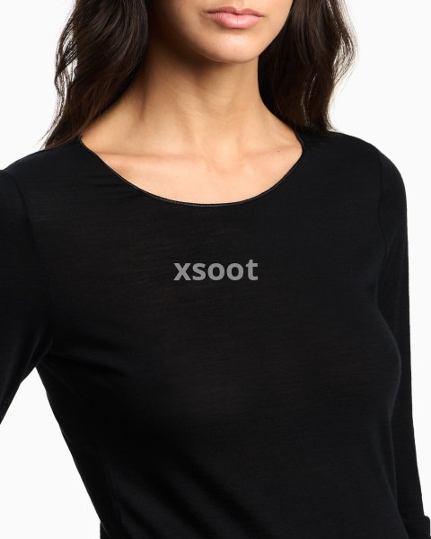 Round-neck jumper made of lightweight jersey in a wool and silk blend