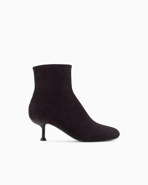 New York capsule collection suede ankle boots with kitten heel
