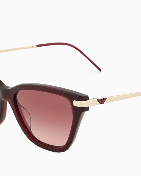 Women’s cat-eye sunglasses